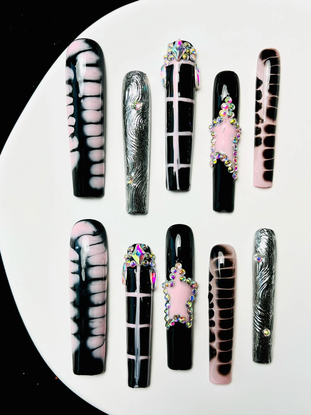 10Pcs Handmade Press on Nails Black Pink Extra Long Square Goth Acrylic Black Pink Nail Supplies Fake Nails Stickers Y2K Cute Suitable for Girls and Women Festivals Parties Gems Stuff French Gems Stuff Salon Quality Rhinestone Rhinestone Embellished, Flo